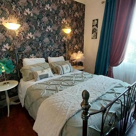 Le 7 Pompadour Hotel Arnac-Pompadour Bagian luar foto